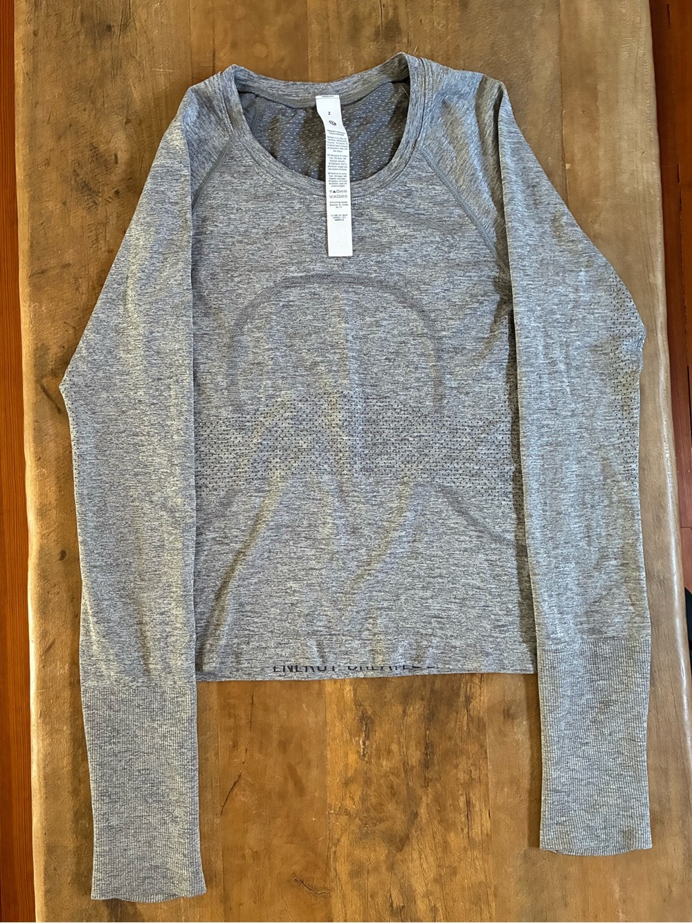 lululemon athletica swiftly tech 2.0 Size 2